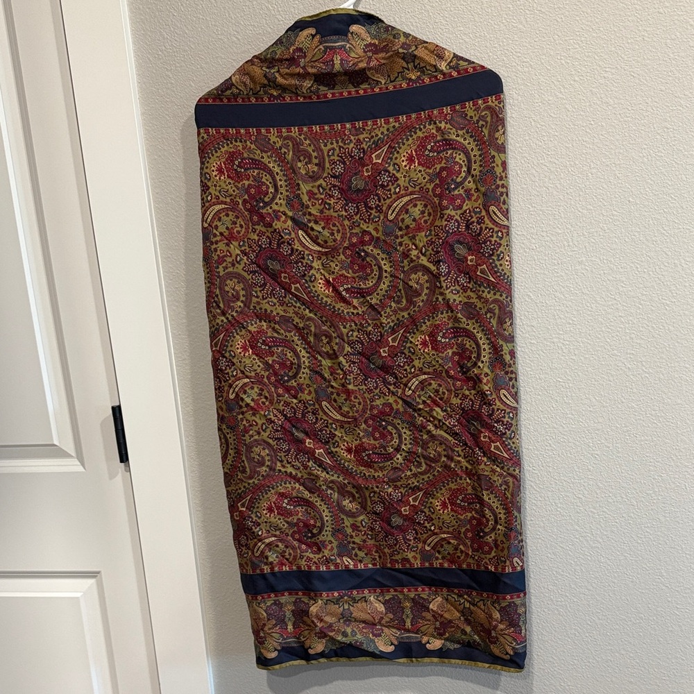 Cisal Scarf